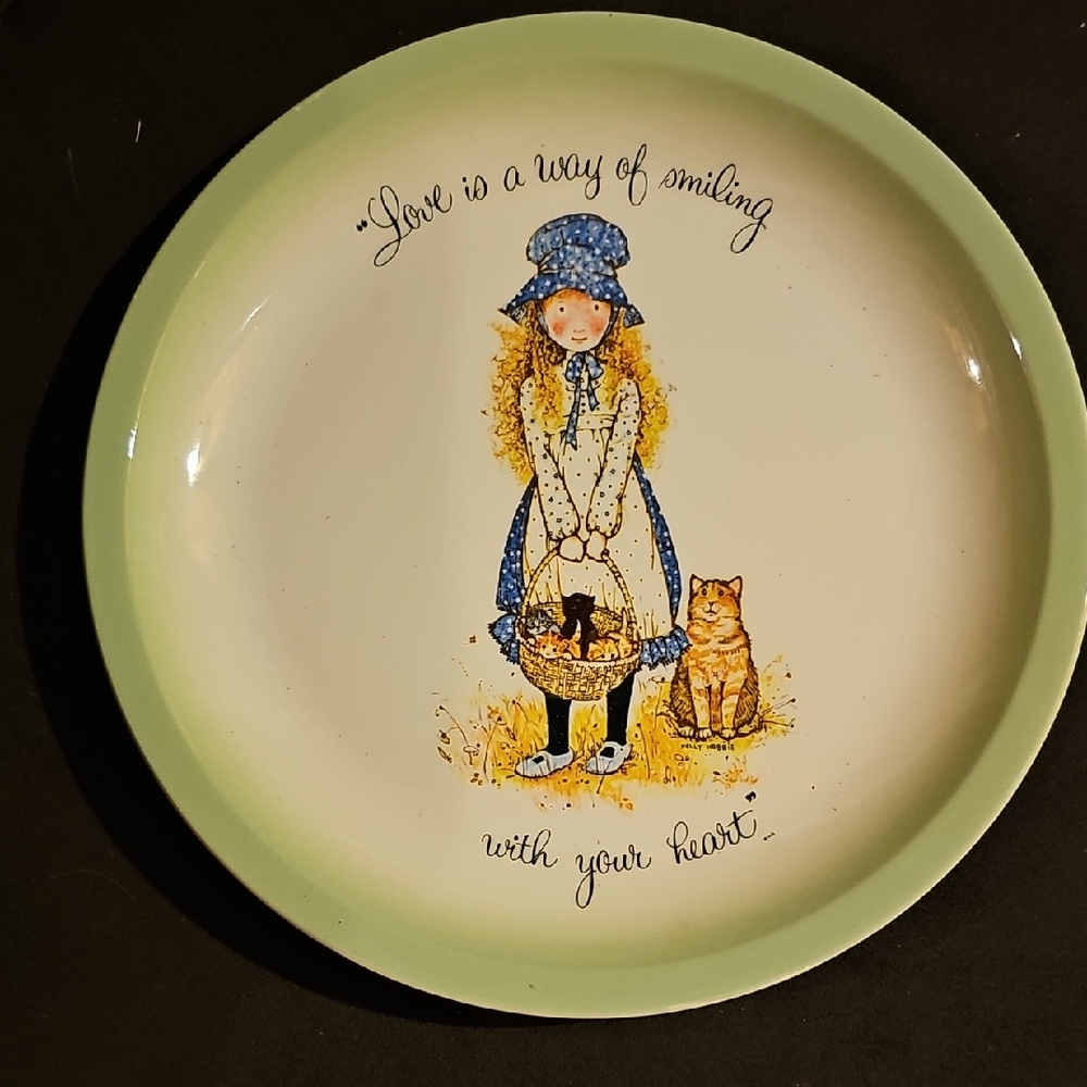 VINTAGE HOLLY HOBBIE 70s Collectacle Decor Decorative Plate Kitchen
